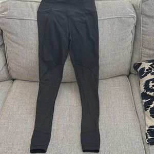 Victoria Secret Sport Leggings.